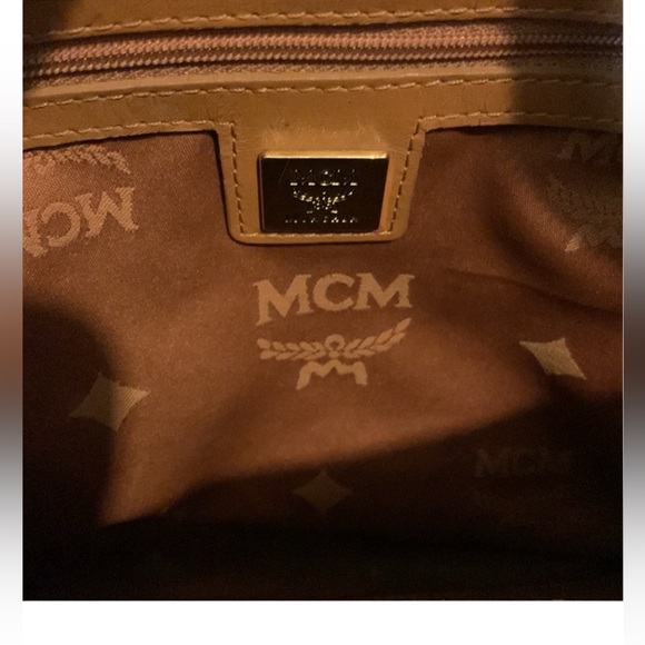 MCM Boston bag beautiful bag inside and out. Reposhing the item & never used it - Picture 5 of 16